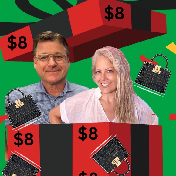 Michael Kors Handbags - 🎄🎄FREE SHIPPING 1ST 2 HOURS 🎄 DEC 11 THURSDAY THRILLS🎄 $8 STARTS🎄🎄